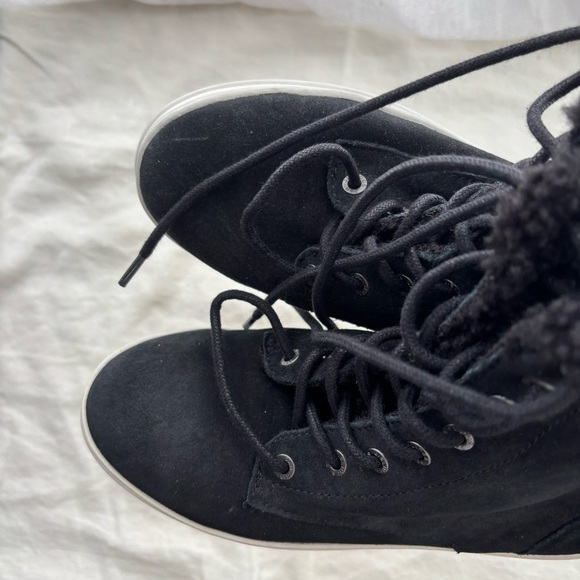 J/SLIDES Torrie Waterproof Lace Up Boot In Black Sz 6 - Picture 7 of 8
